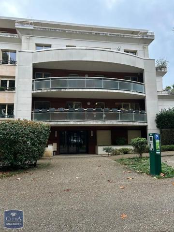 Appartement à louer 3 pièces 70.84m² Le Chesnay-Rocquencourt (78150)