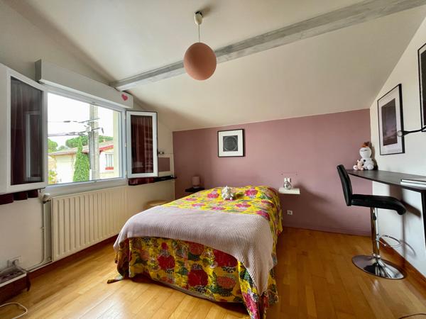 Maison 7 pièce(s) 4 chambre(s) 168 m²
