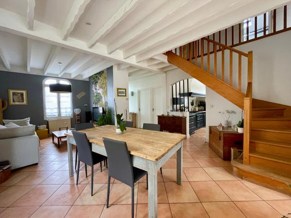 Maison 7 pièce(s) 4 chambre(s) 168 m²