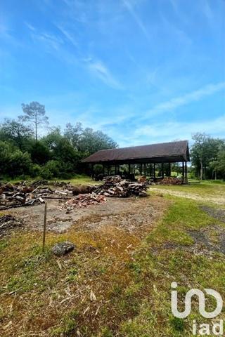 Grange 1 pièce de 552 m² à Cénac-et-Saint-Julien (24250)