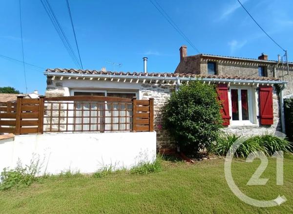 Maison à vendre  4 pièces - 63,50 m 2   TALMONT ST HILAIRE  - 85