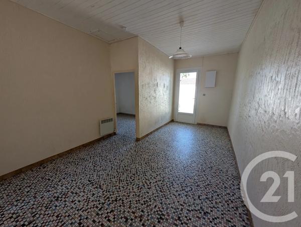 Maison à vendre  4 pièces - 63,50 m 2   TALMONT ST HILAIRE  - 85
