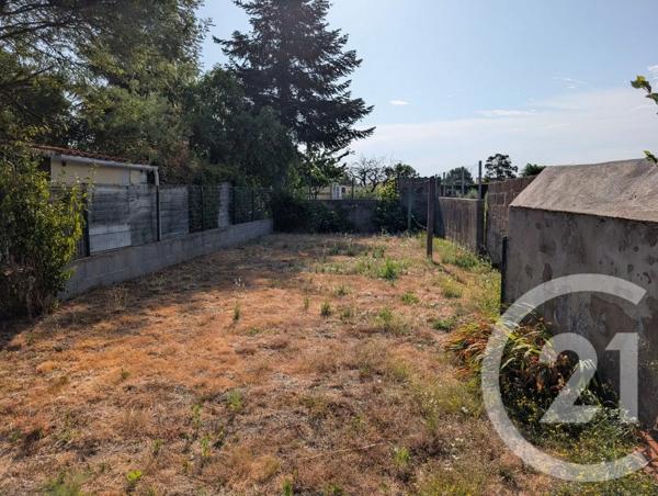 Maison à vendre  4 pièces - 63,50 m 2   TALMONT ST HILAIRE  - 85