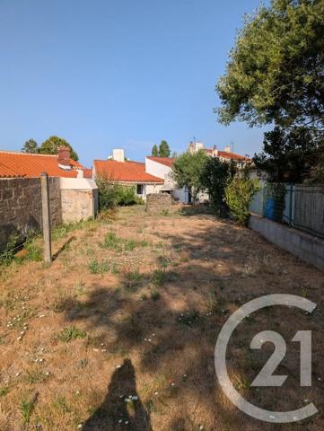 Maison à vendre  4 pièces - 63,50 m 2   TALMONT ST HILAIRE  - 85