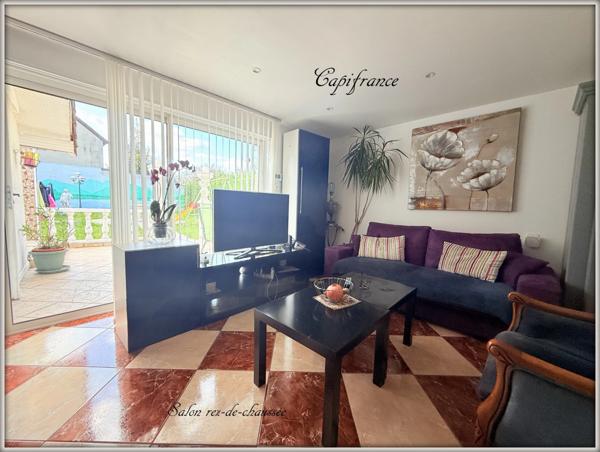 Maison à vendre 10 pièces divisible en 3 apts.