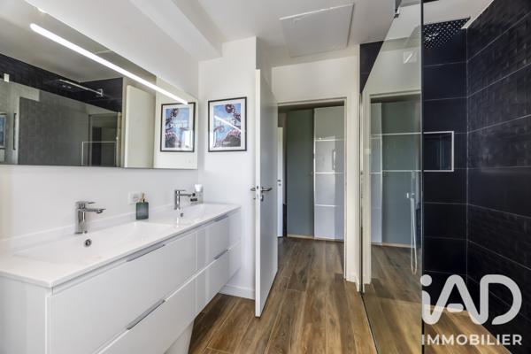 Maison (prestige) à vendre 5 pièces 198 m² Mouguerre