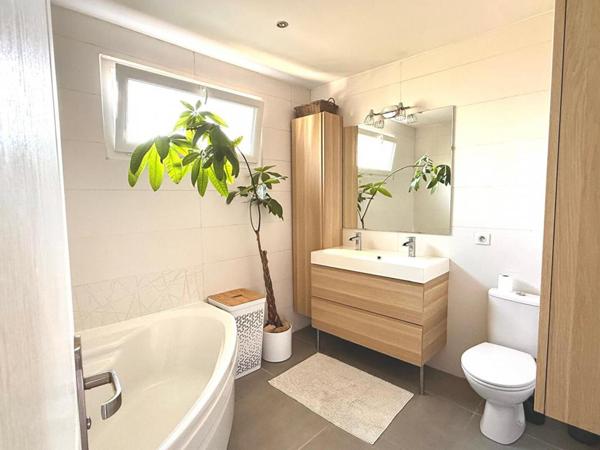 Villa Frontignan 5 pièce(s) 96 m2