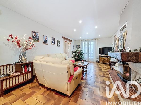 Maison à vendre 6 pièces 123 m² Ris-Orangis