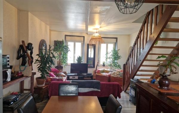 Vente Immeuble La loupe   