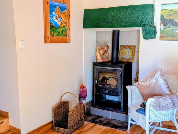 Ancien Corps de ferme avec vue sur Les Monts d'Arrée et la mer