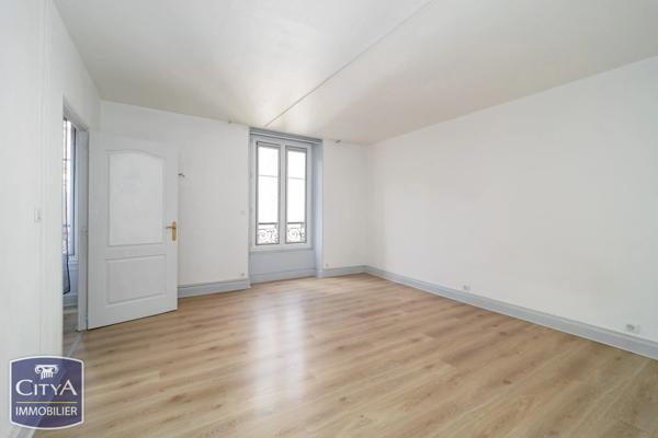 Appartement à vendre 2 pièces 73.21m² Vichy (03200)