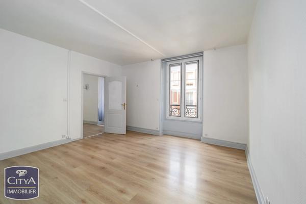 Appartement à vendre 2 pièces 73.21m² Vichy (03200)