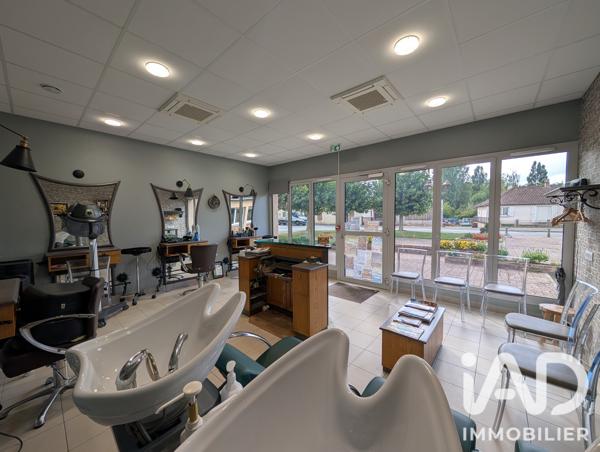 Esthétique, Coiffure​ à vendre 34 m² Lavaré