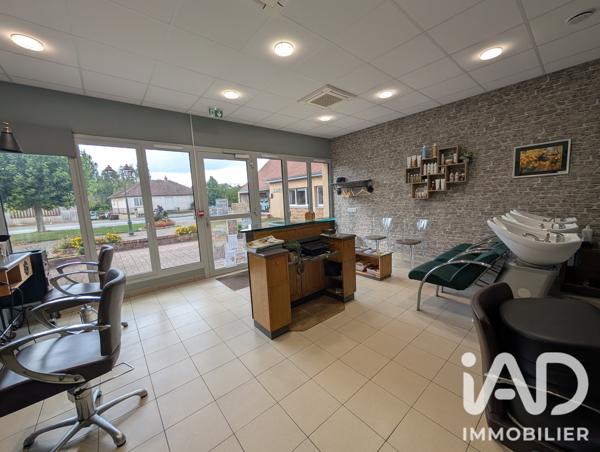 Esthétique, Coiffure​ à vendre 34 m² Lavaré