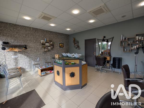 Esthétique, Coiffure​ à vendre 34 m² Lavaré