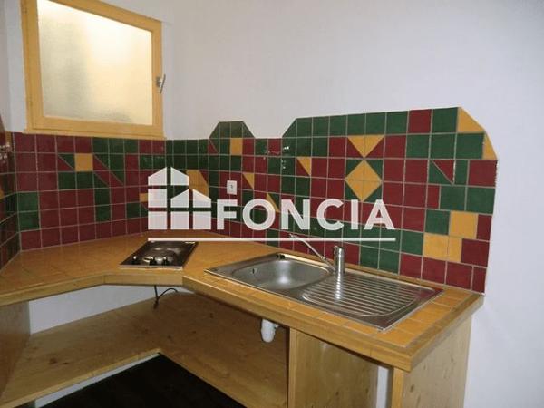 Location Appartement 2 pièces 40.7 m² - 3 PLACE DES THERMES Aix Les Bains 73100