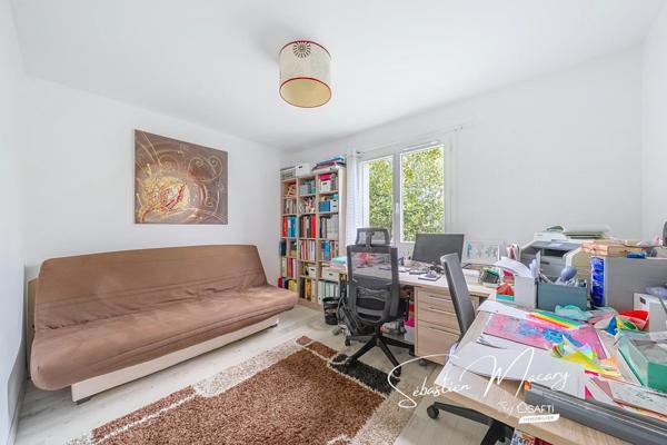 Maison récente plain-pied proche écoles et gare