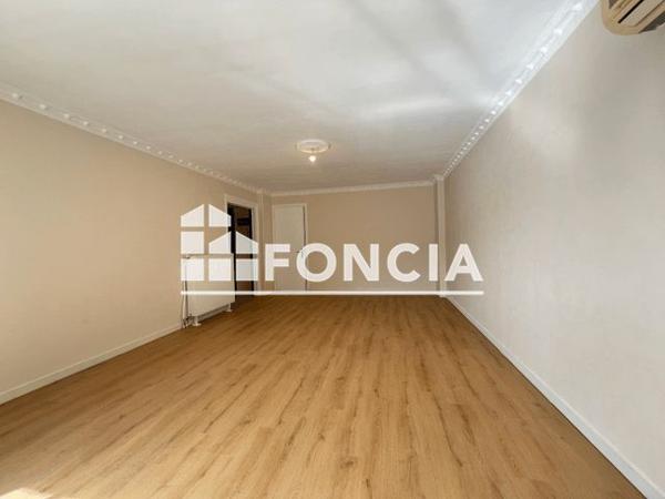 Location Appartement 2 pièces 67.73 m² - 21 AVENUE MONT JOLI Le Cannet 06110