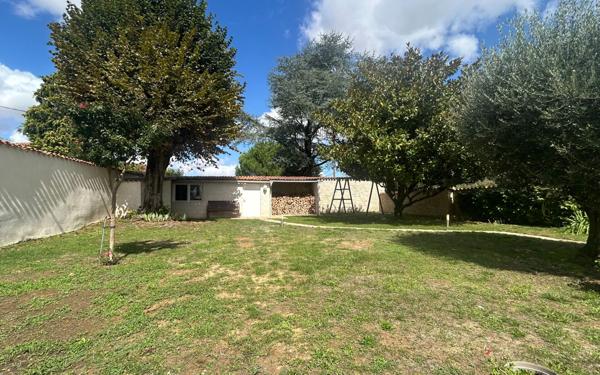 Maison à vendre    6 pièces •  Thairé