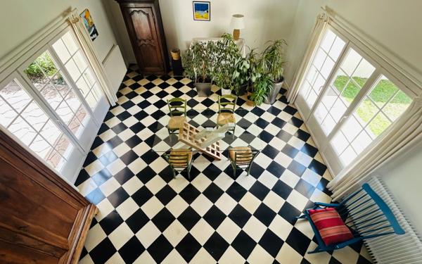 Maison à vendre    6 pièces •  Thairé