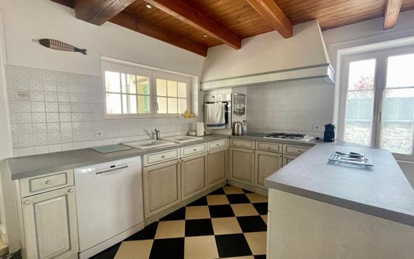 Maison à vendre    6 pièces •  Thairé