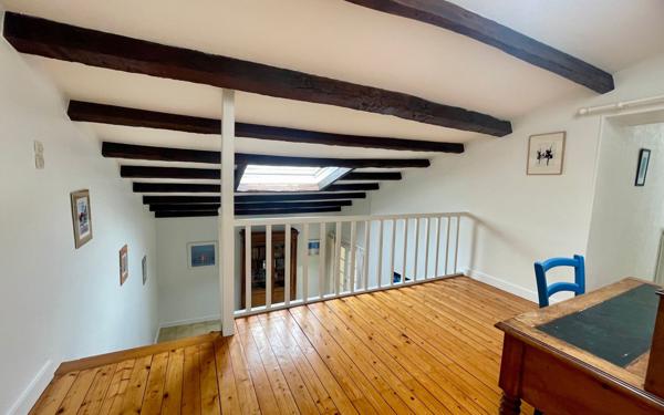 Maison à vendre    6 pièces •  Thairé