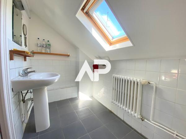 Maison 7 pièce(s) 100 m2 €380 000 ** - Référence 1258