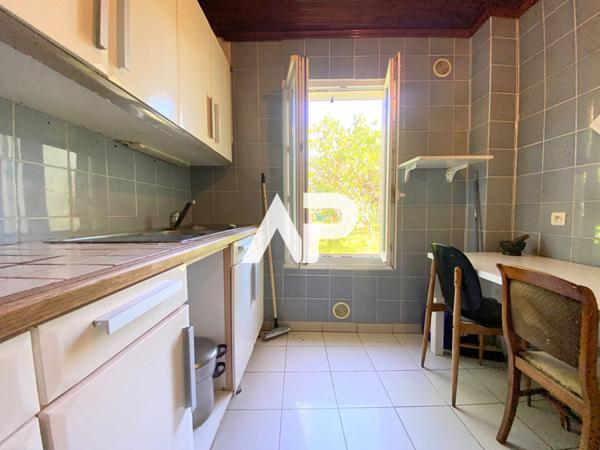 Maison 7 pièce(s) 100 m2 €380 000 ** - Référence 1258