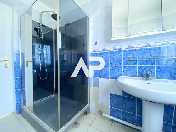 Maison 7 pièce(s) 100 m2 €380 000 ** - Référence 1258