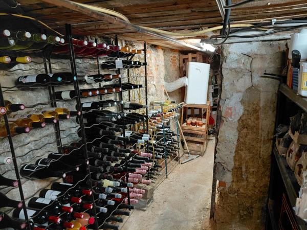 Fonds de commerce et murs à vendre MIRANDE (32) - Hôtel-Restaurant avec parking et logement de fonction