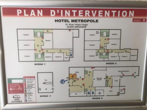 Fonds de commerce et murs à vendre MIRANDE (32) - Hôtel-Restaurant avec parking et logement de fonction