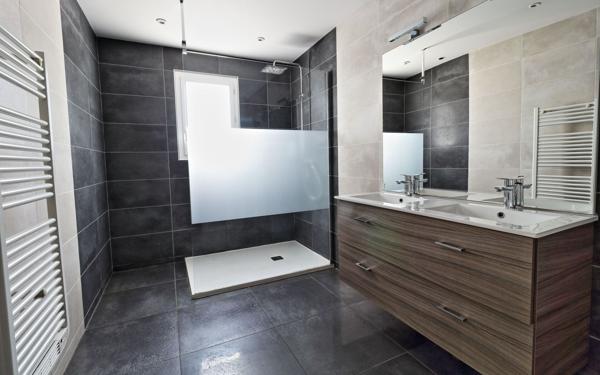 Maison à vendre    5 pièces •  Feyzin