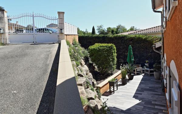 Maison à vendre    5 pièces •  Feyzin
