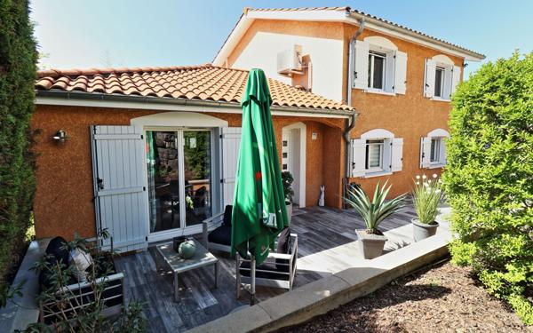 Maison à vendre    5 pièces •  Feyzin