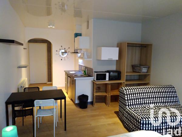 Immeuble à vendre 100 m² Étain