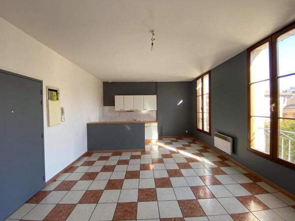 Appartement Bergerac - 3 pièce(s) - 64.74 m2 , Bergerac