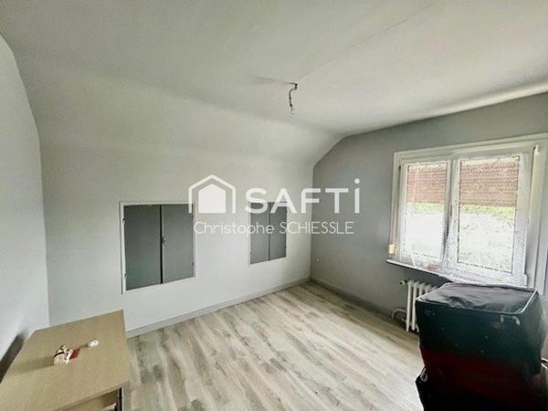 Maison 114 m², 6 pièces , 4 chambres, 628 m² de terrain