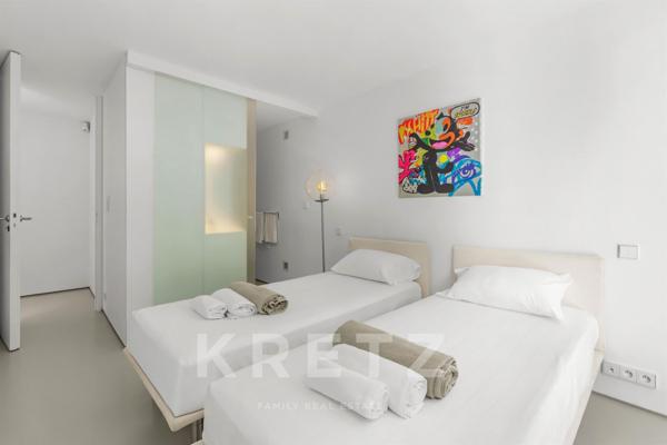 VILLA CONTEMPORAINE  - Quartier La Mer-Le Puadon-Cannes Eden - GOLFE JUAN