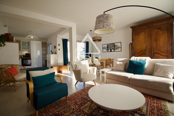 EXCLUSIVITE A VENDRE Maison à JOUARS PONTCHARTRAIN 6 pièces / 4 chambres 125m2