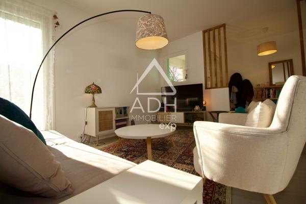 EXCLUSIVITE A VENDRE Maison à JOUARS PONTCHARTRAIN 6 pièces / 4 chambres 125m2