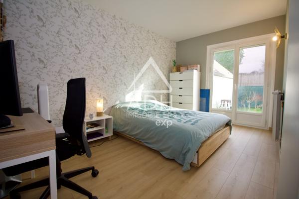 EXCLUSIVITE A VENDRE Maison à JOUARS PONTCHARTRAIN 6 pièces / 4 chambres 125m2