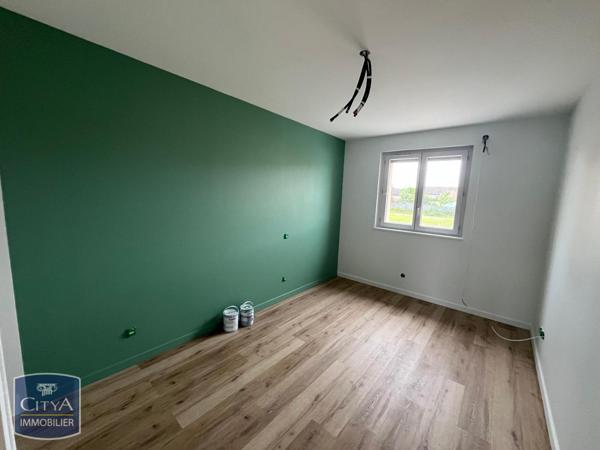 Appartement à louer 4 pièces 82.2m²