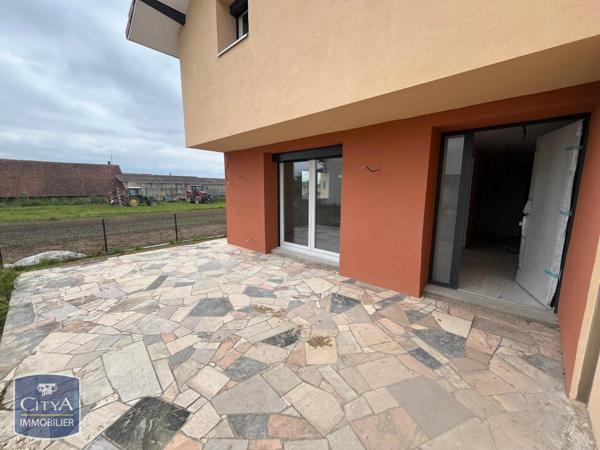 Appartement à louer 4 pièces 82.2m²