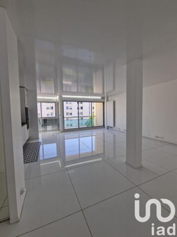 Location appartement 3 pièces 95 m² Clichy