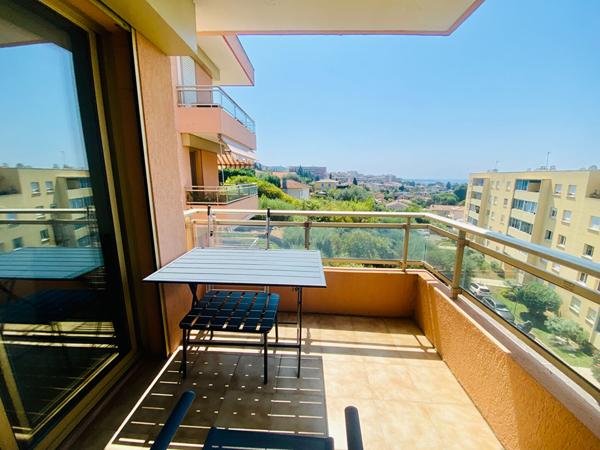 Appartement Le Cannet 2 pièce(s) 43 m2