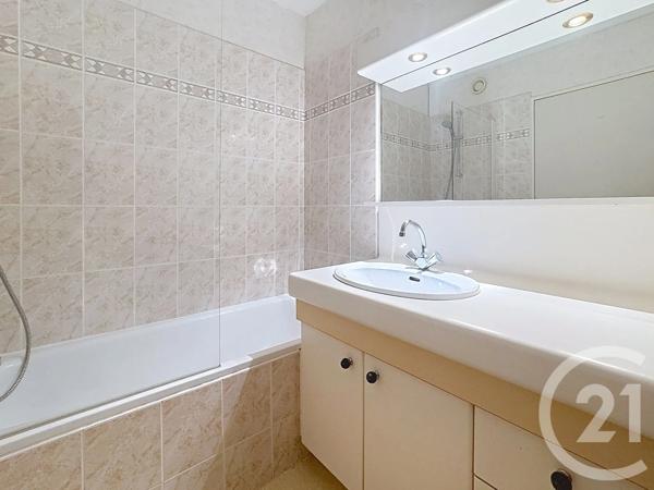 Appartement T3 à vendre  3 pièces - 67,38 m 2   RENNES  - 35