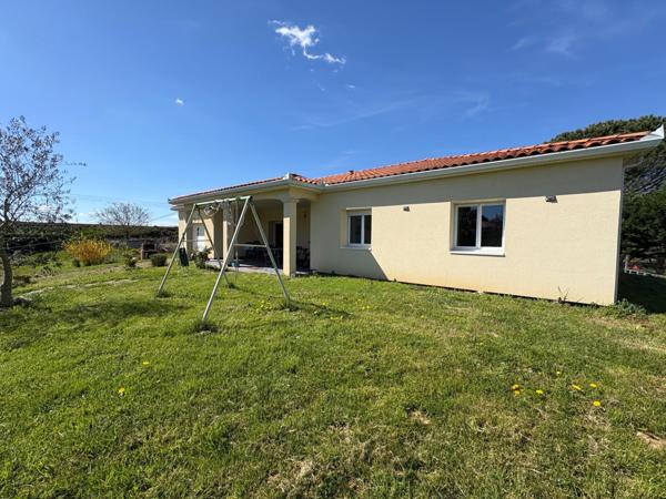 Maison plain pied - 5 pièces - 143m2