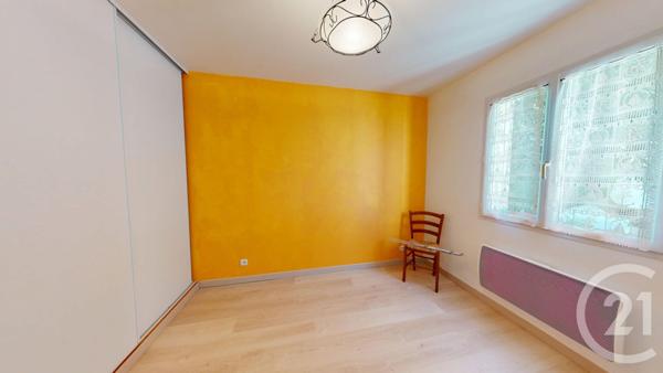 Maison à vendre  5 pièces - 117,79 m2 ST VINCENT SUR JARD - 85