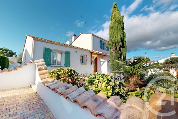 Maison à vendre  5 pièces - 117,79 m2 ST VINCENT SUR JARD - 85