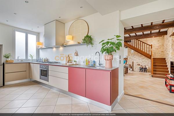 Vente Maison275 m² - 9 Pièces - LA ROCHE SUR YON (85000)